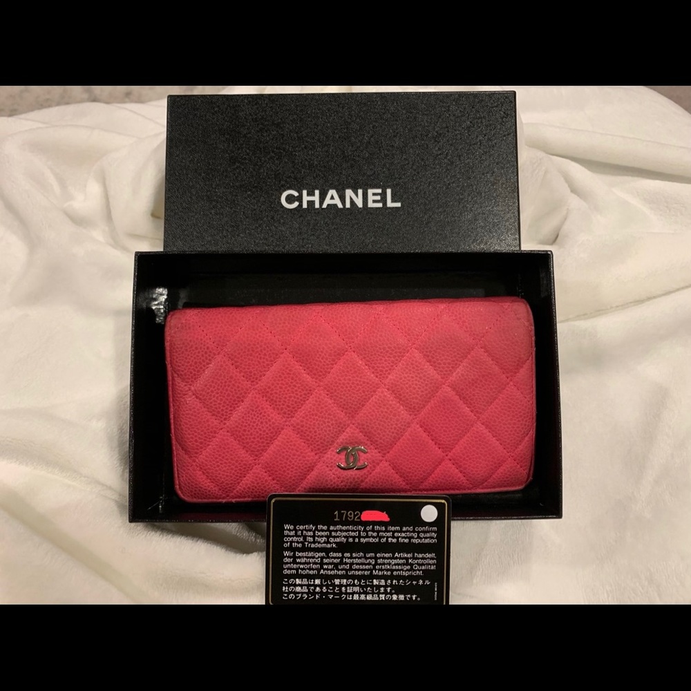 Chanel Yen Wallet